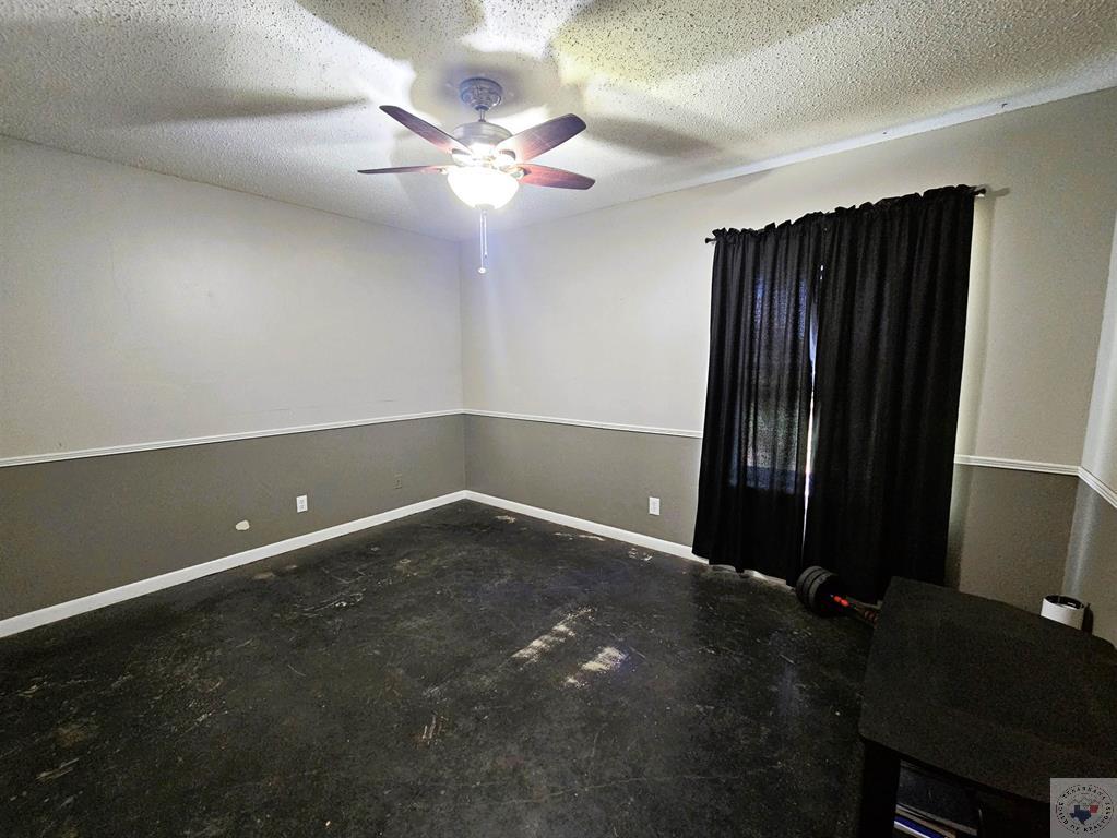 236 E Greenfield Dr.