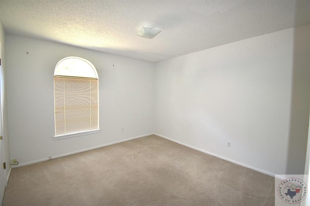 4005 Pecos St.