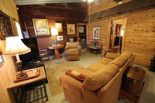 6218 Daniels Chapel