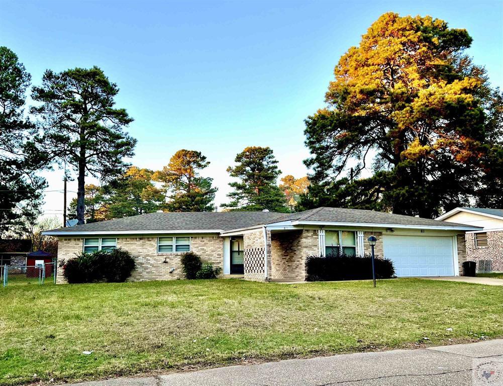 811 Hawkins Ave.