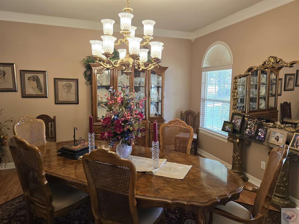 135 White Oak