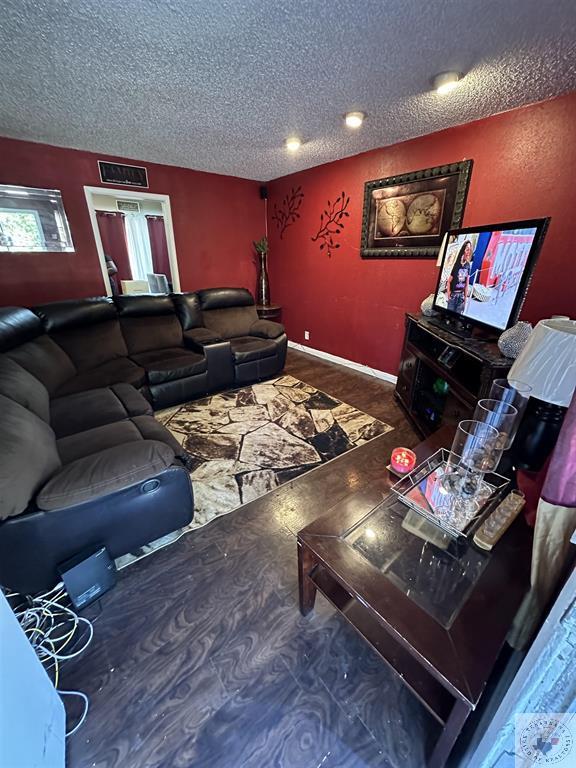 3621 Cowhorn Creek