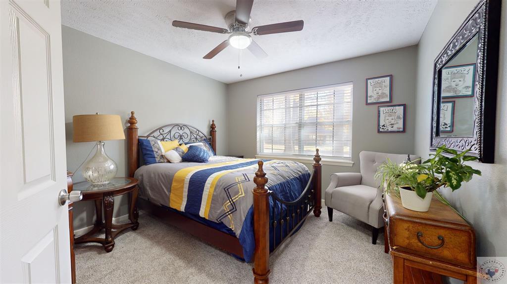 103 Woodbriar Way