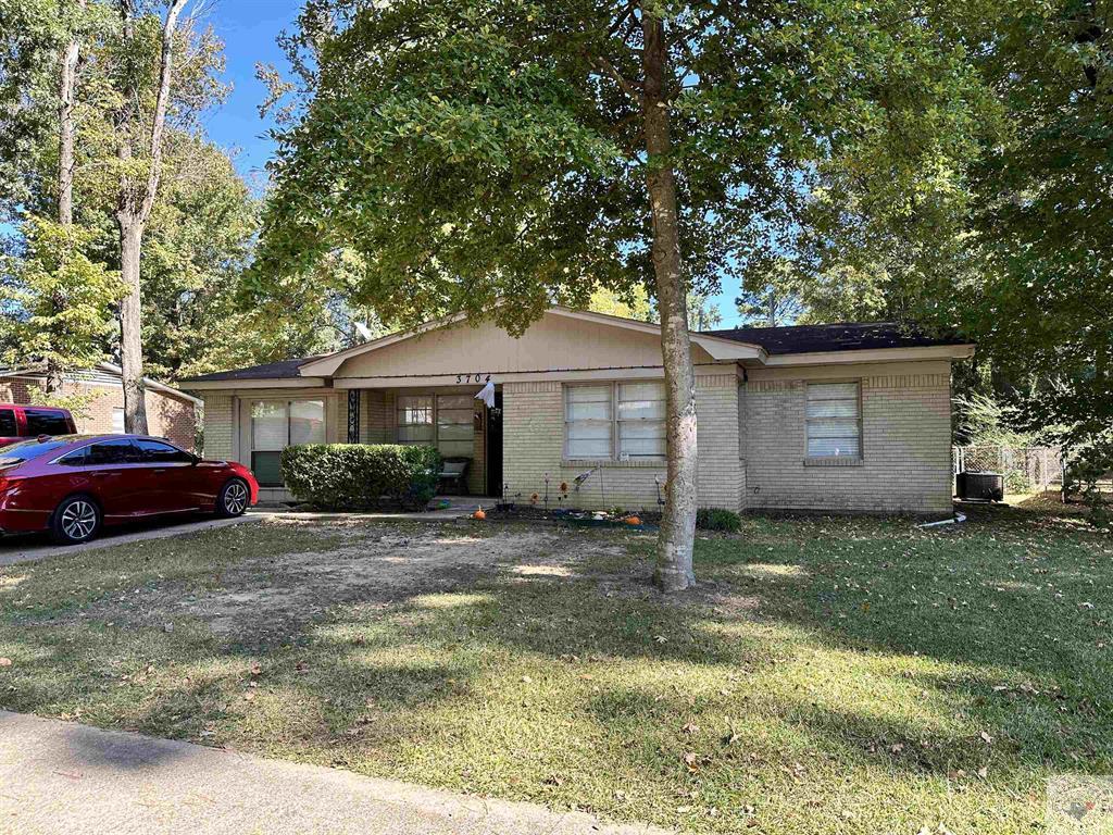 2906 Northview