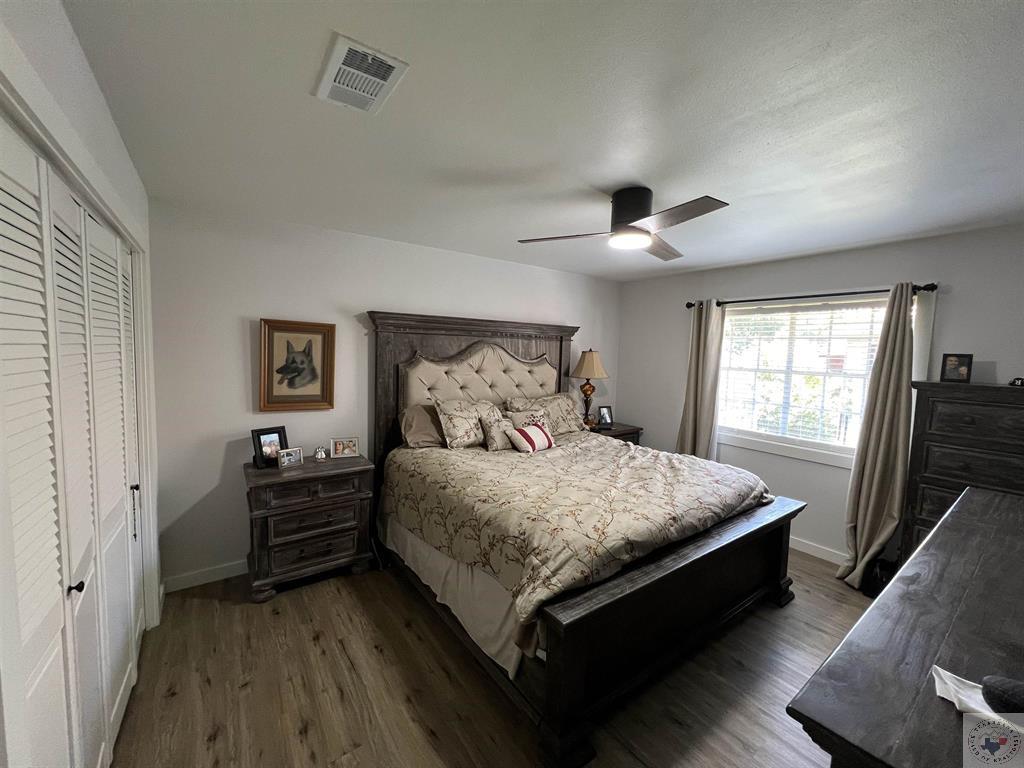 1201 Lavaca