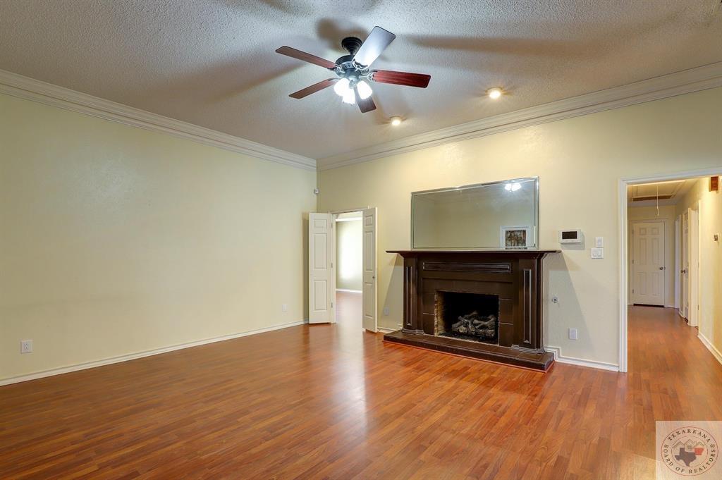 5702 Stoneridge Dr.