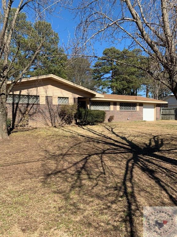 809 Redwater Rd.