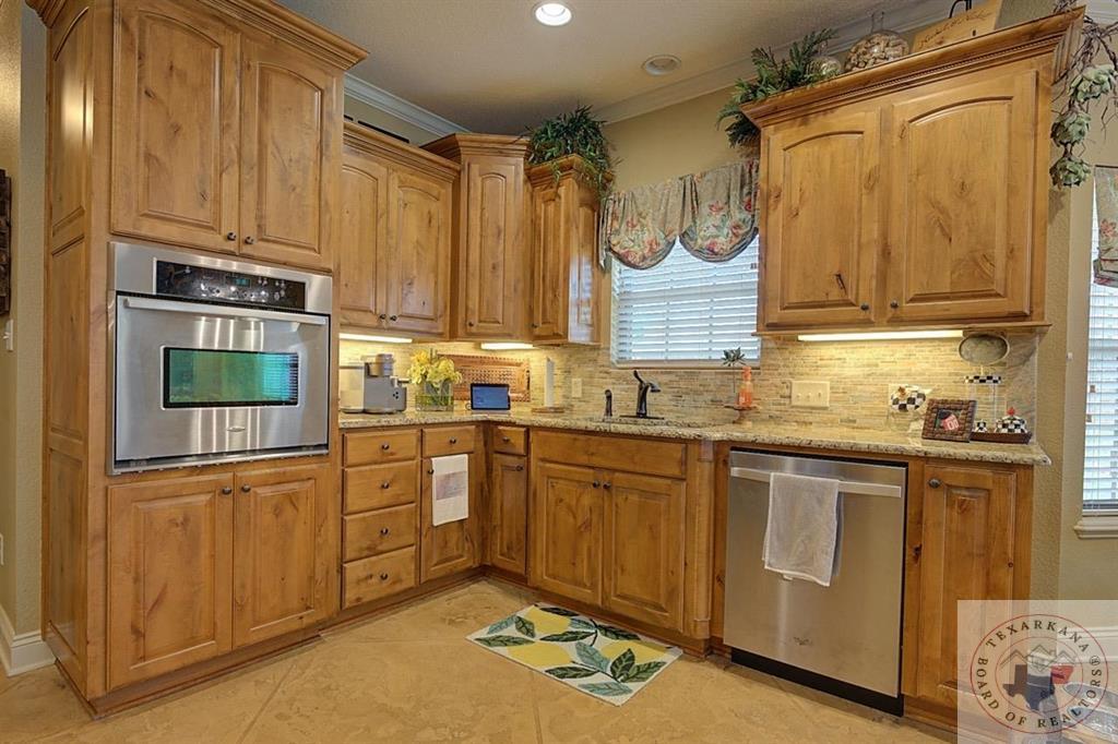 7409 Palisades