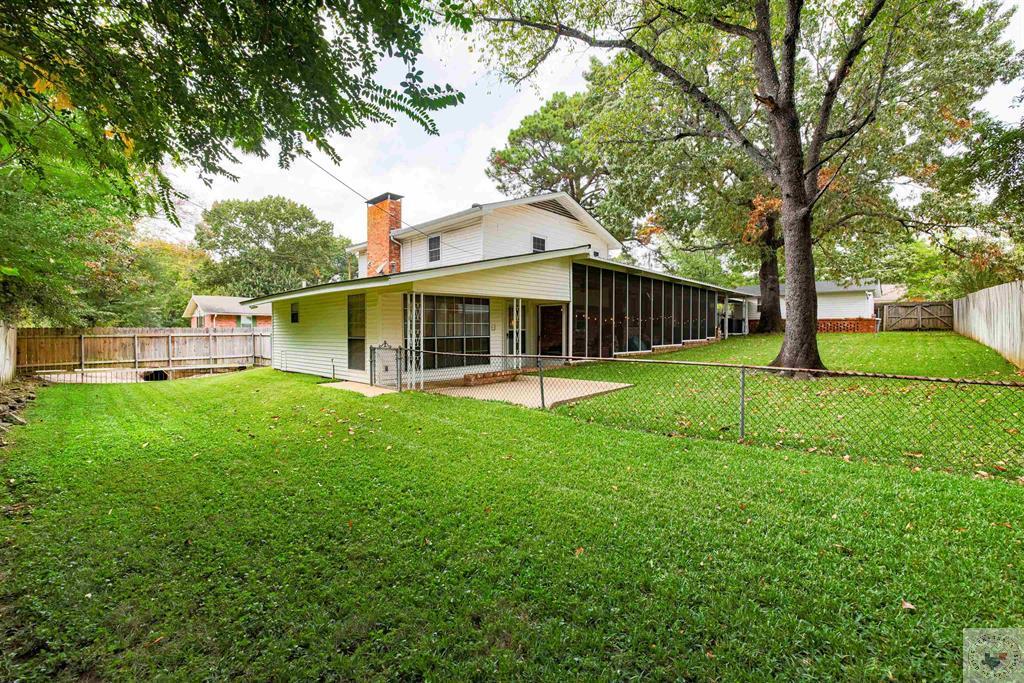 3404 Pine Knoll Rd.