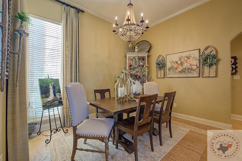 7409 Palisades