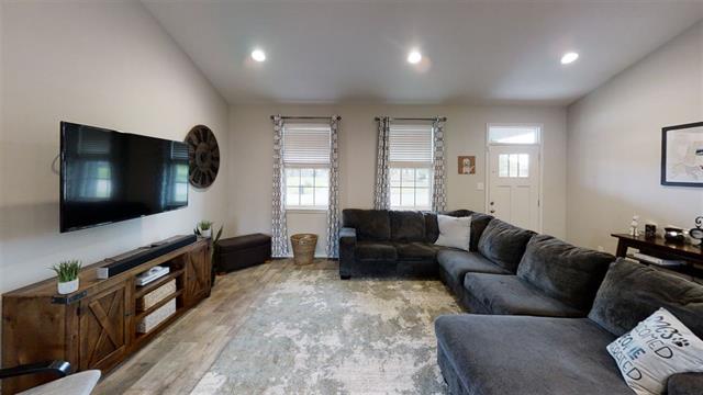 100 Corley Cir.