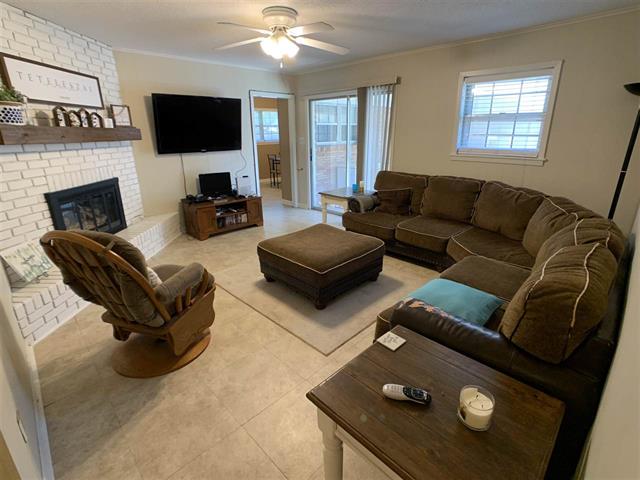 401 Tanglewood