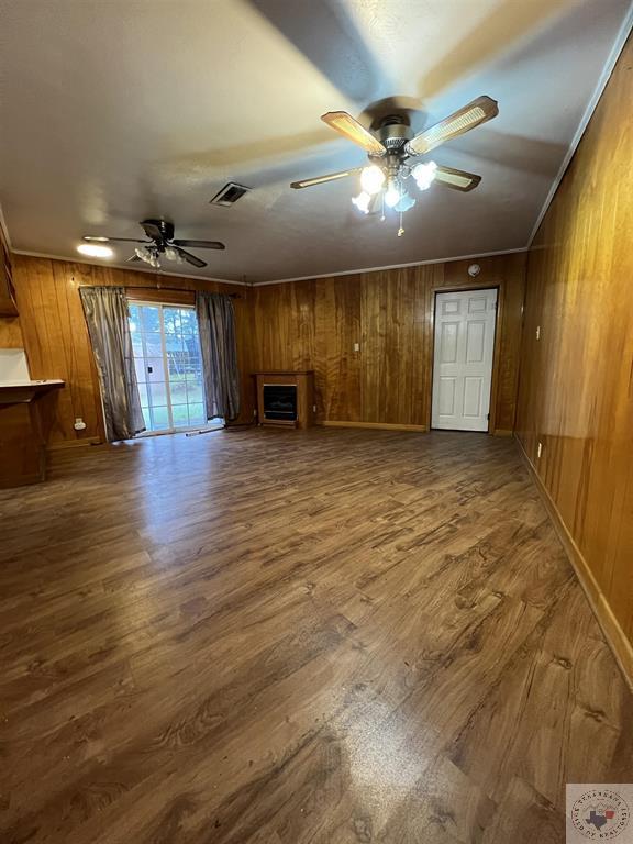 811 Hawkins Ave.