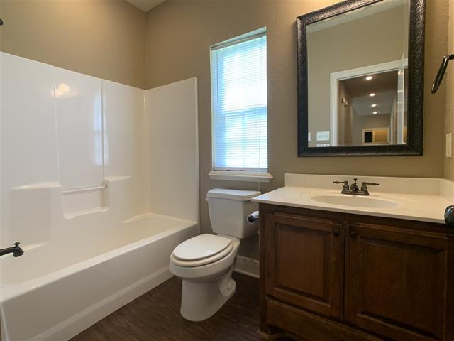 15 White Oak Ln.