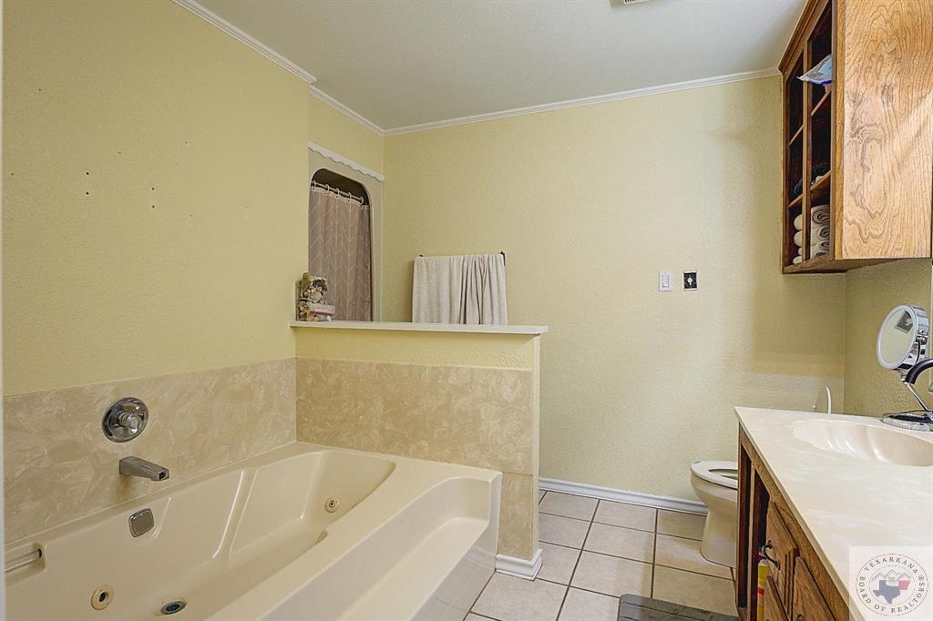 4800 Dove Hollow