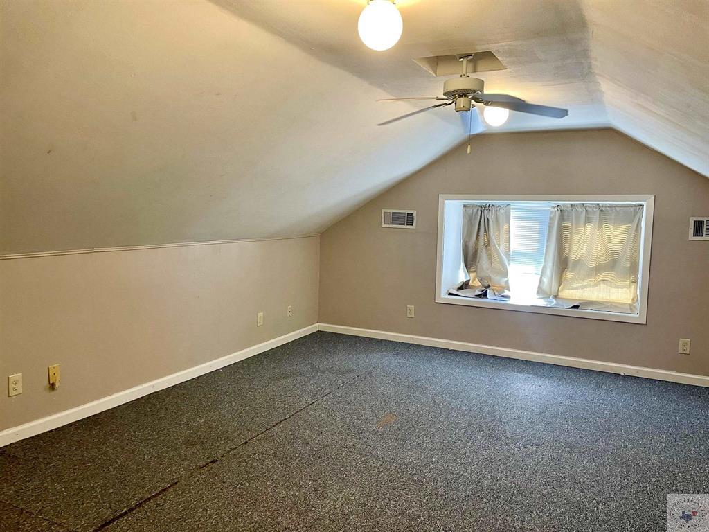 2403 Magnolia