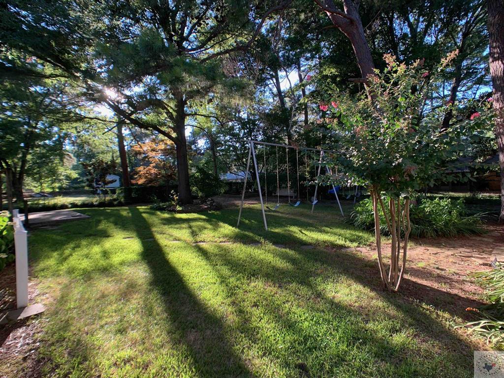 23 Wisteria Dr.