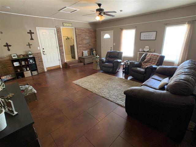 401 Tanglewood