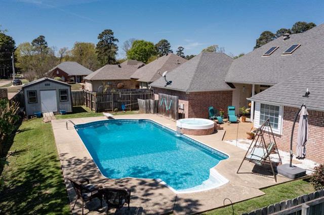 5805 Meadowland Dr.