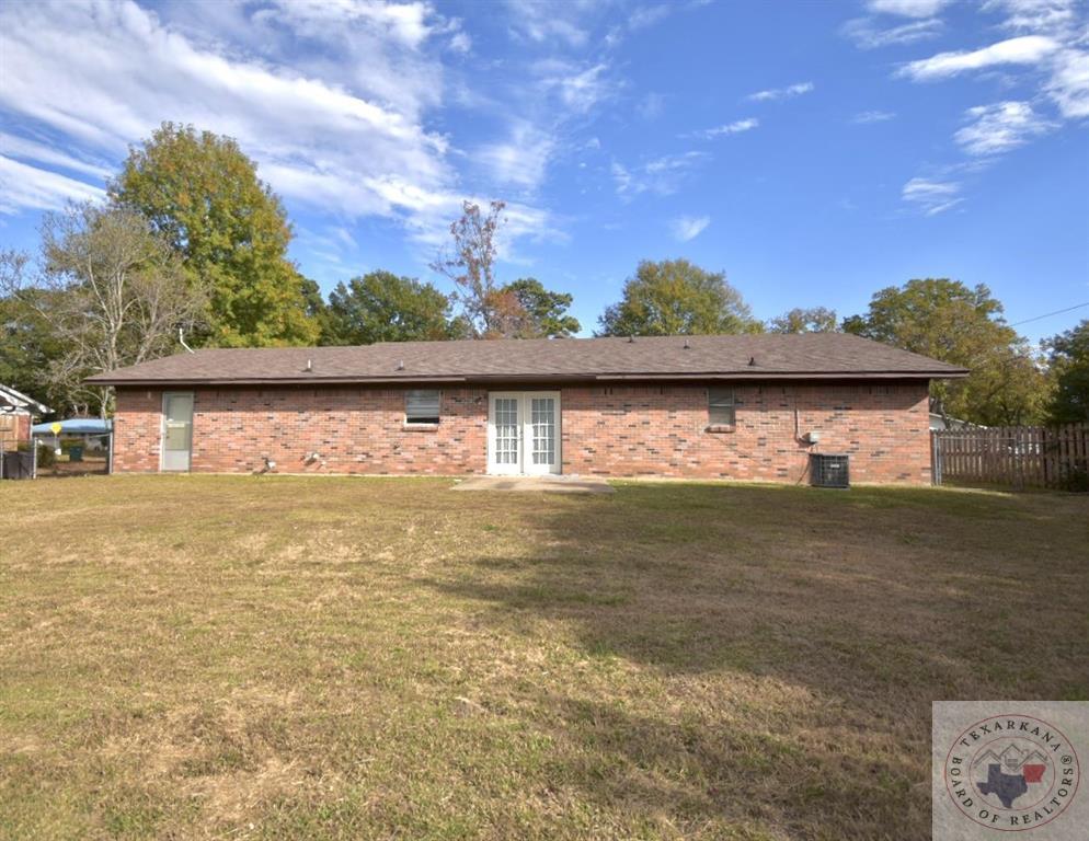 4005 Pecos St.