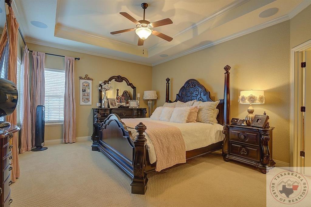 7409 Palisades