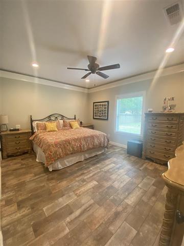 6502 Sleepy Hollow