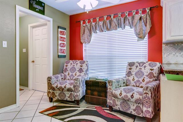 5805 Meadowland Dr.