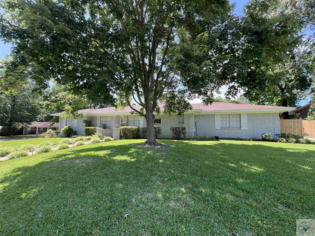 1201 Lavaca