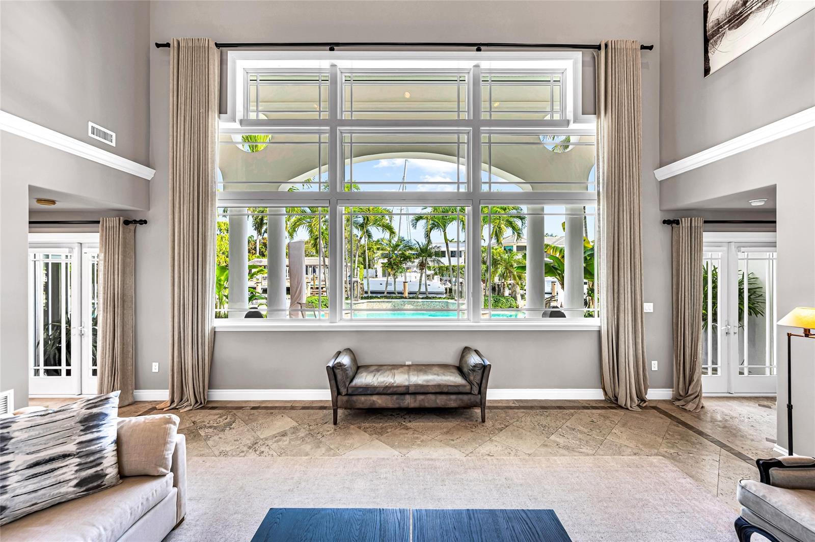 166 Royal Palm Dr