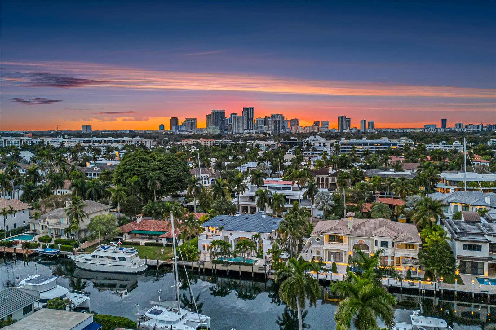 166 Royal Palm Dr