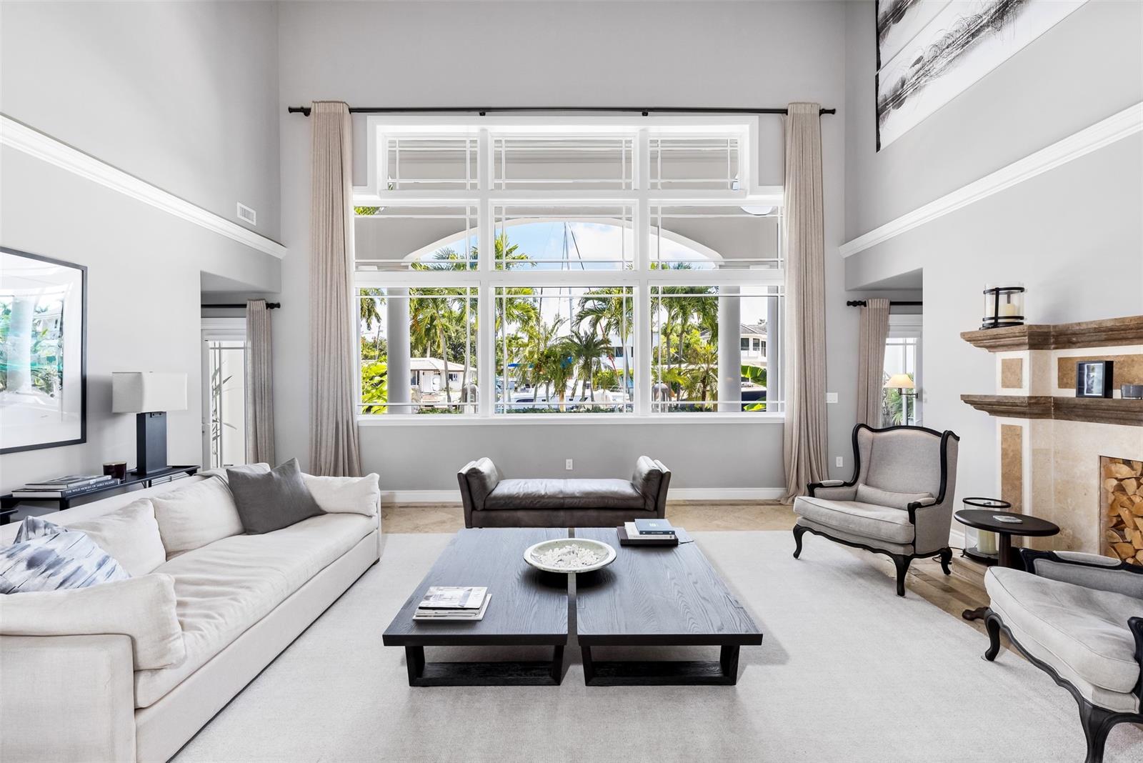 166 Royal Palm Dr