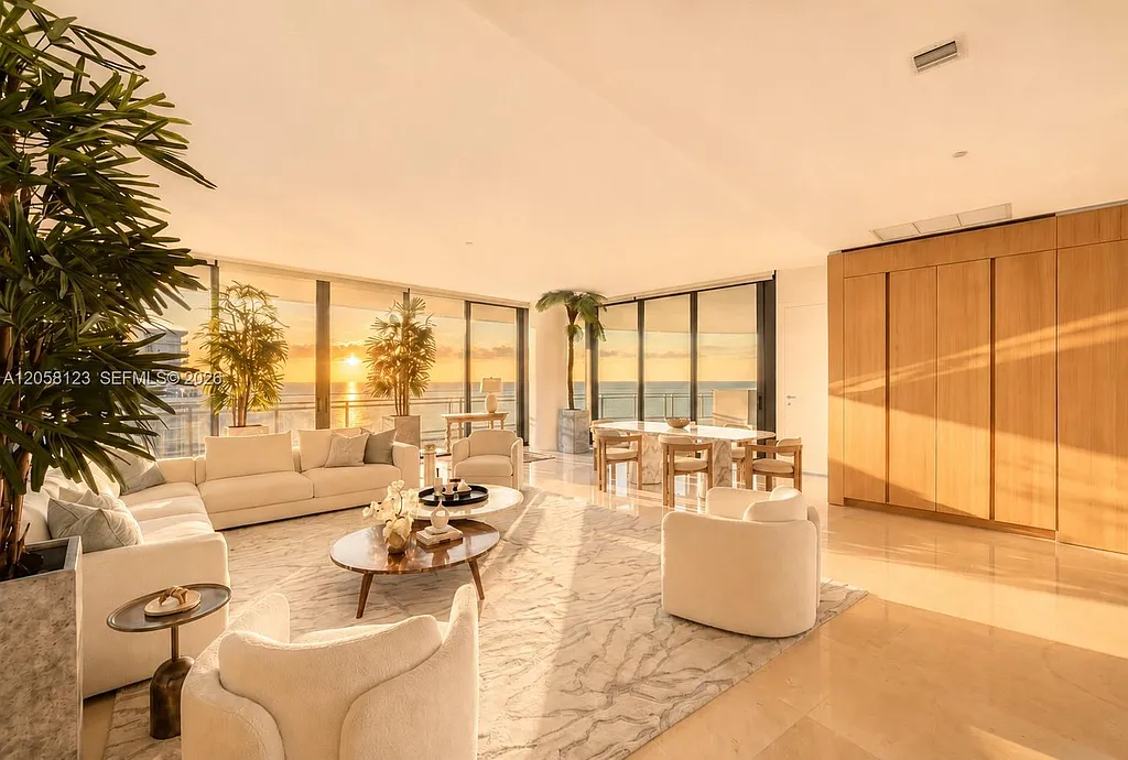 8701 Collins Ave #701