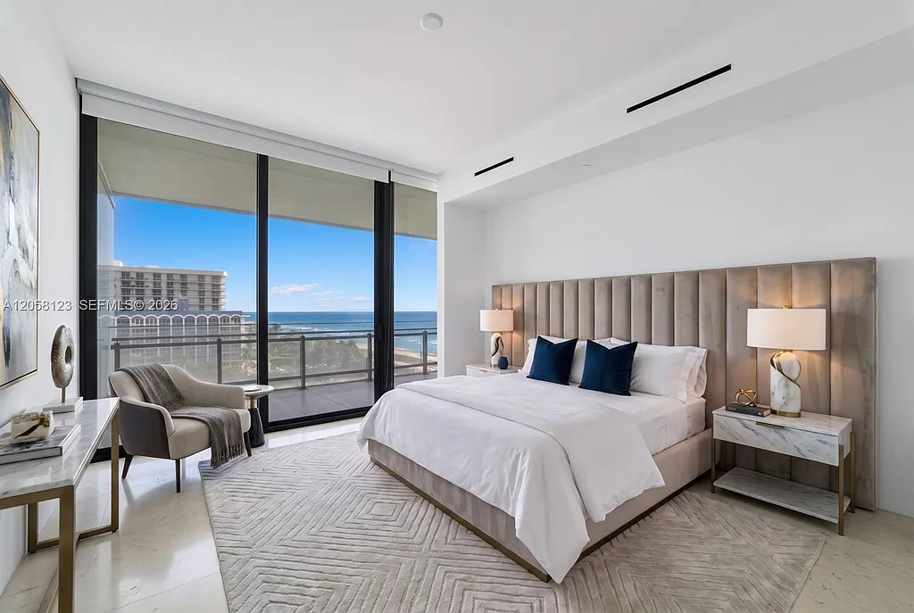 8701 Collins Ave #701