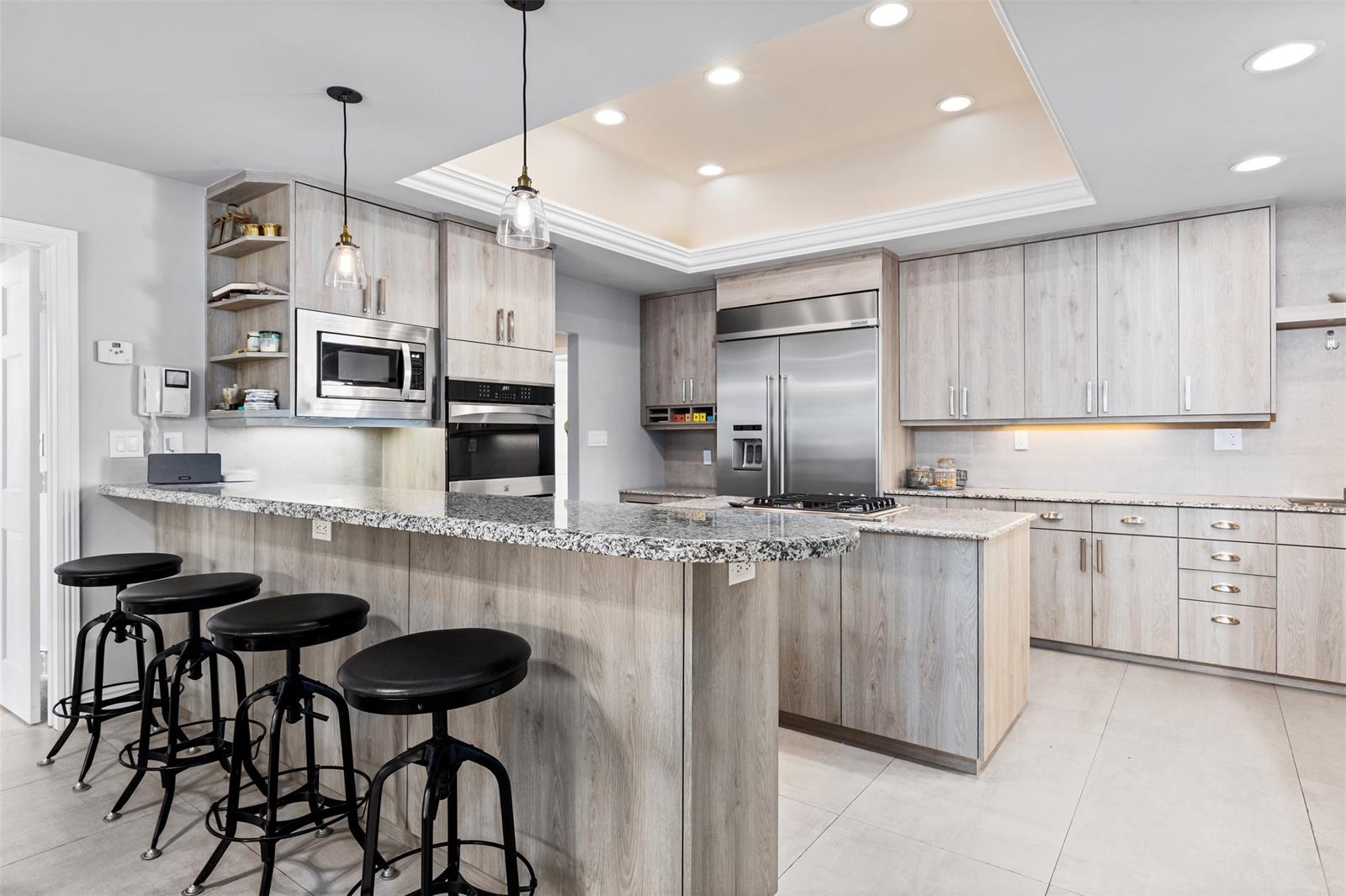166 Royal Palm Dr
