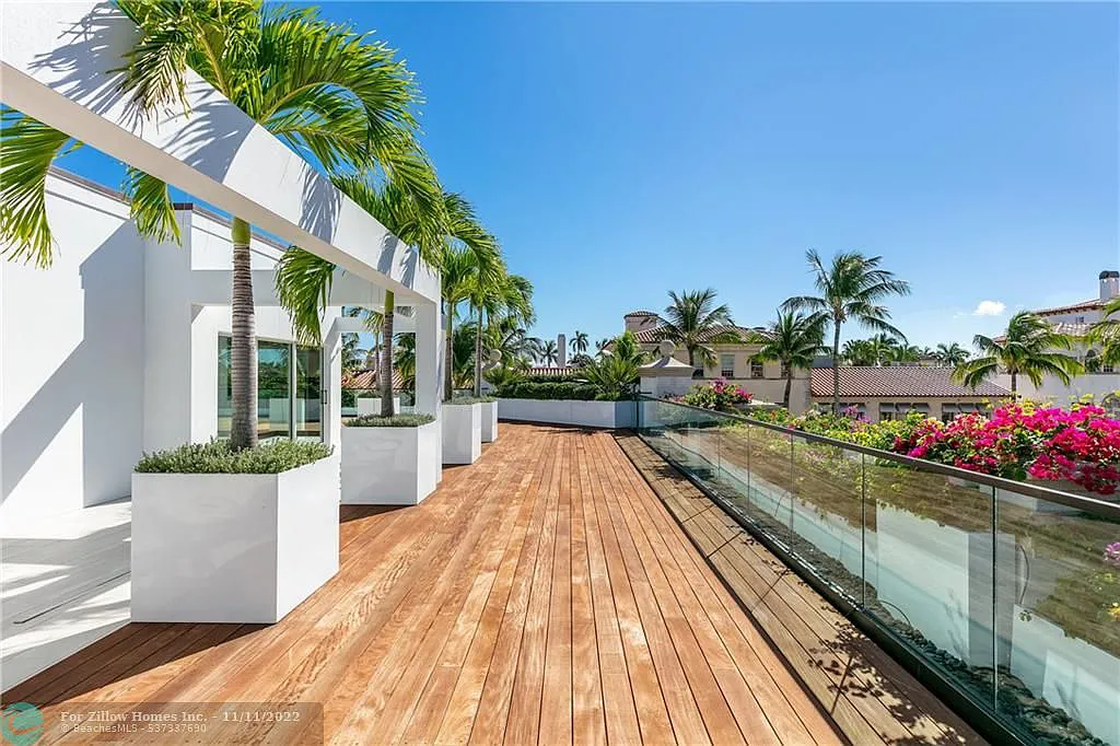 415 Hibiscus Ave