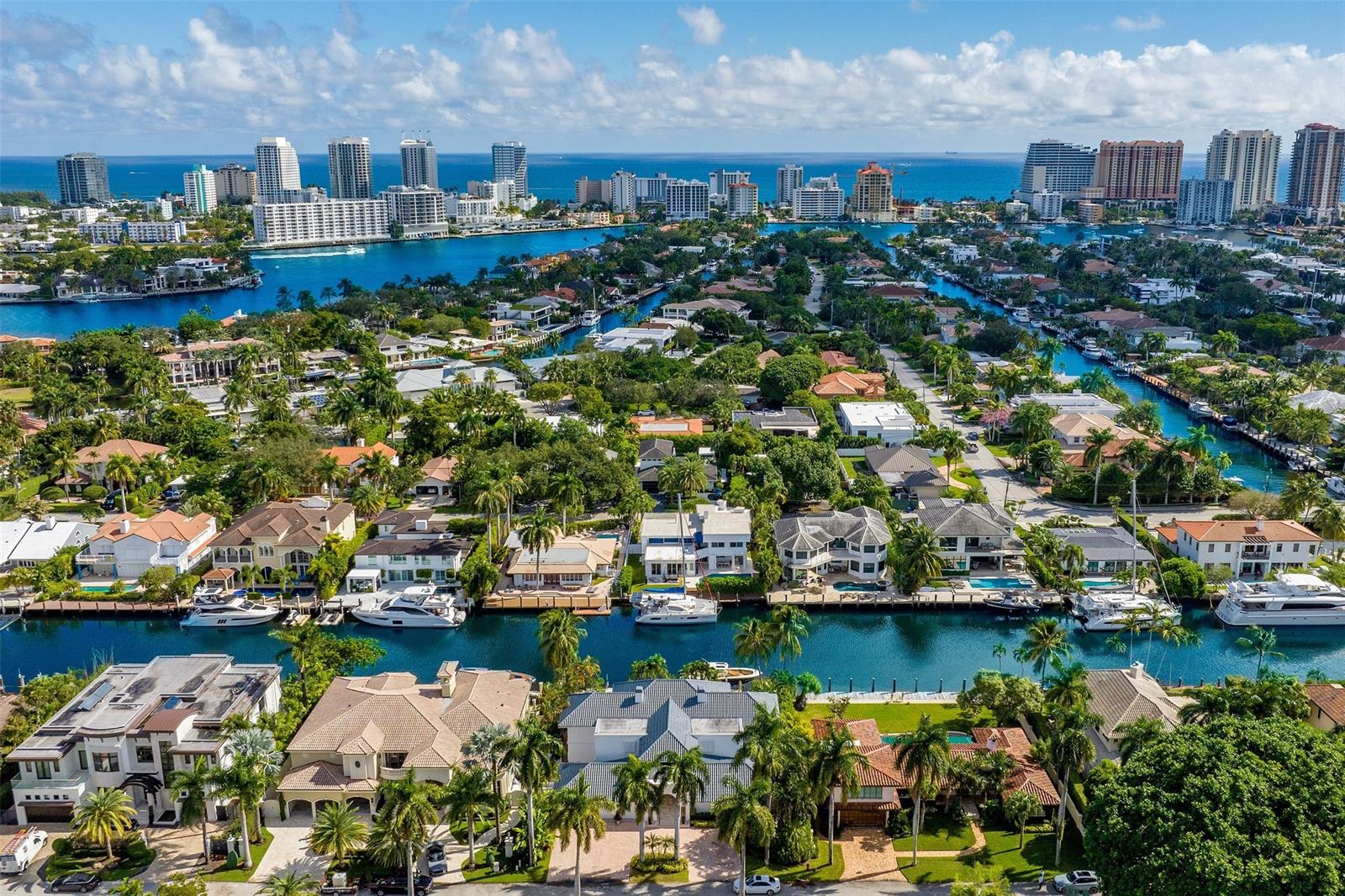 166 Royal Palm Dr