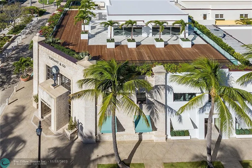 415 Hibiscus Ave