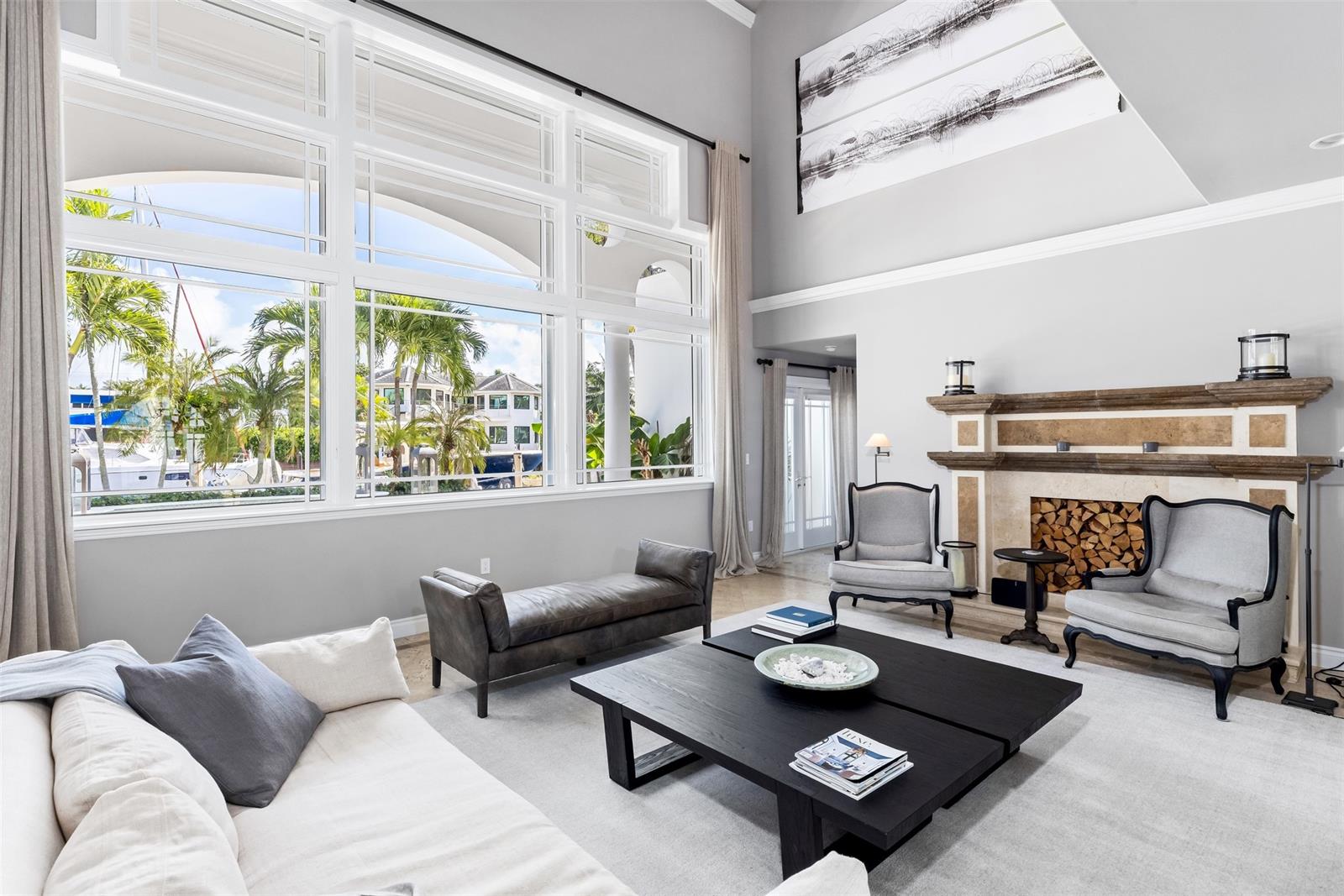 166 Royal Palm Dr