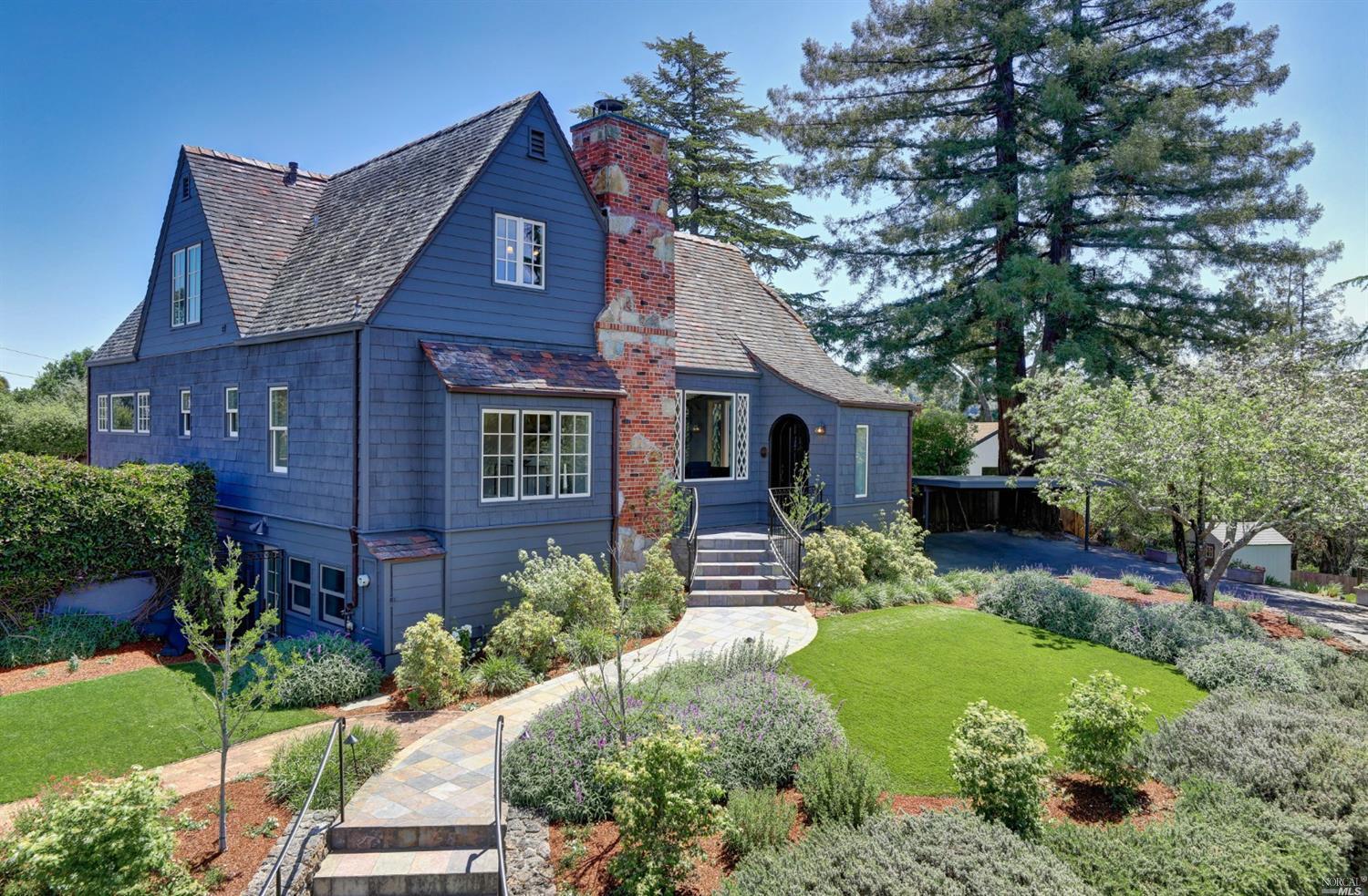 385 Elm Avenue