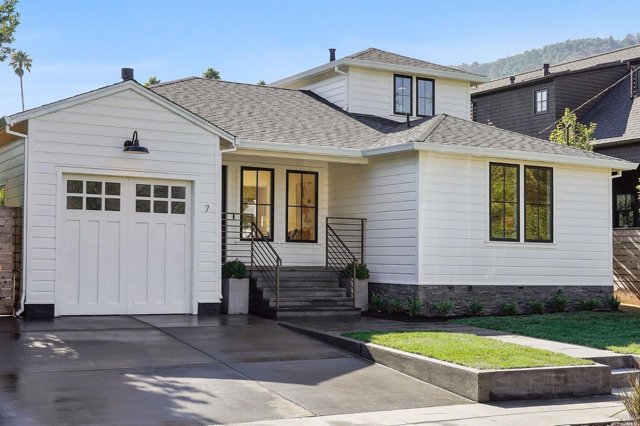 7  William Ave