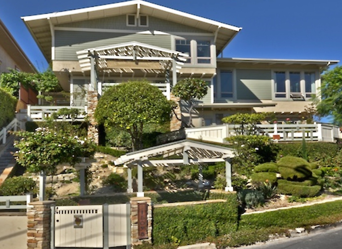 15098 Rayneta Drive