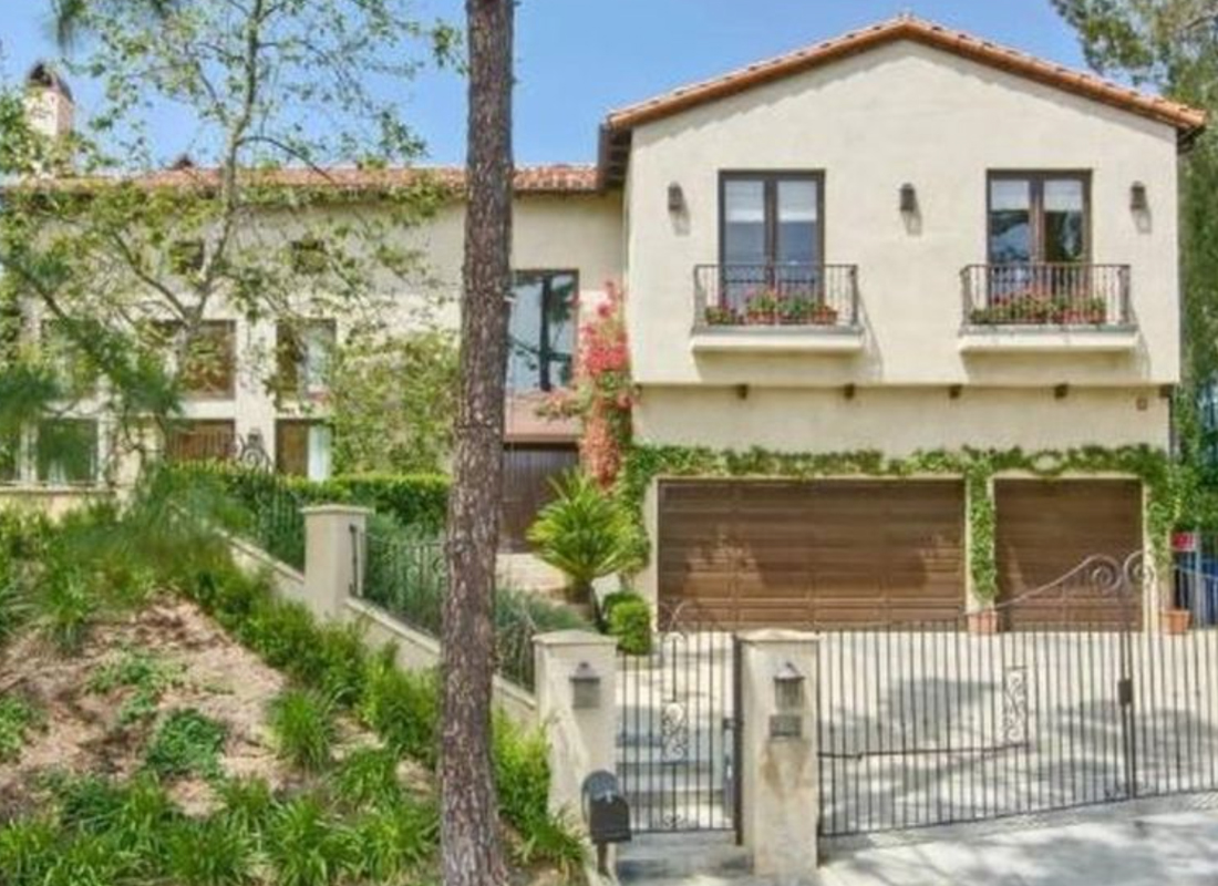 1301 Linda Flora Drive