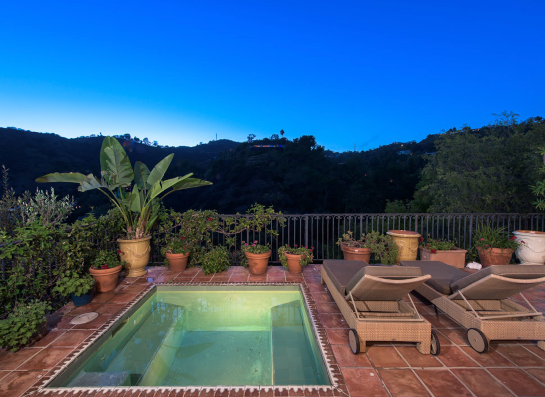2345 Castilian Drive