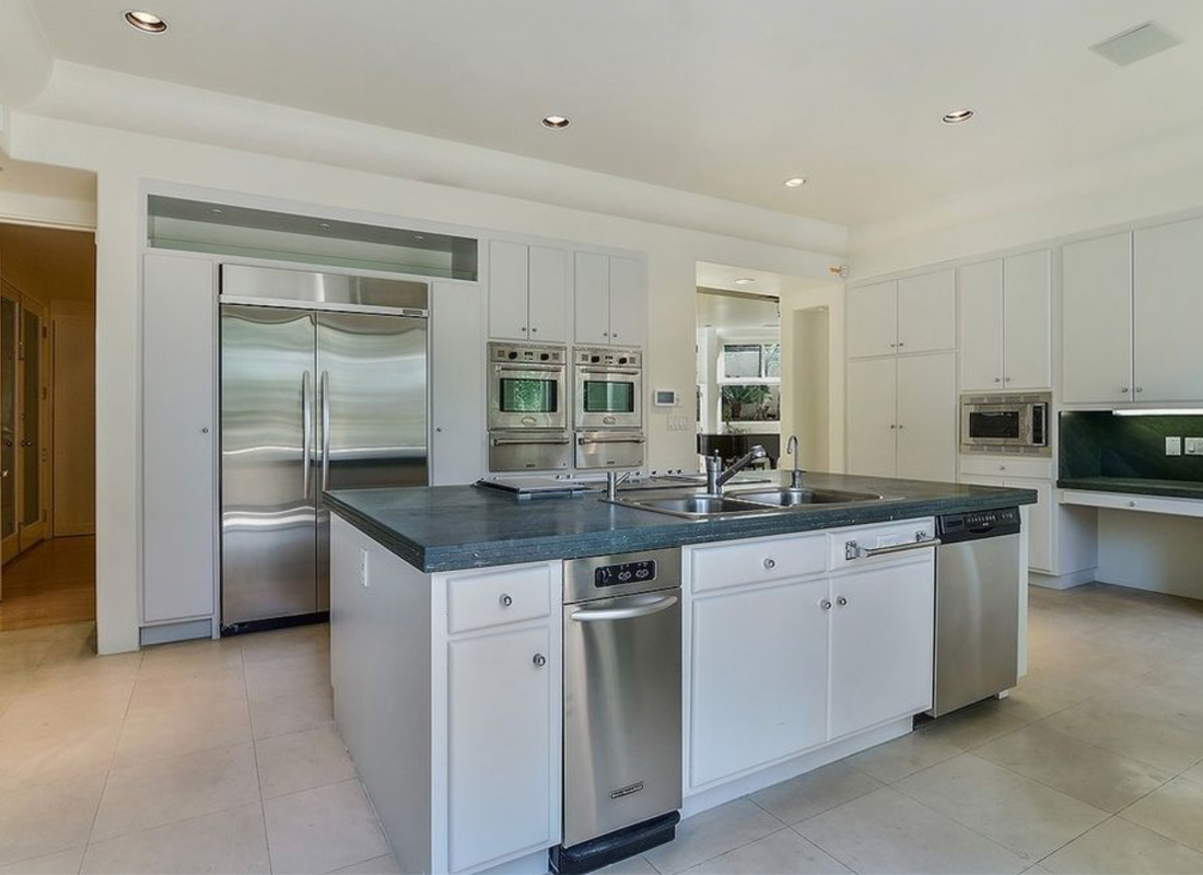 1368 Doheny Place