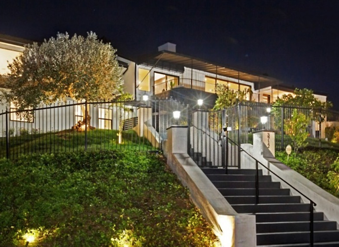 3712 Berry Drive