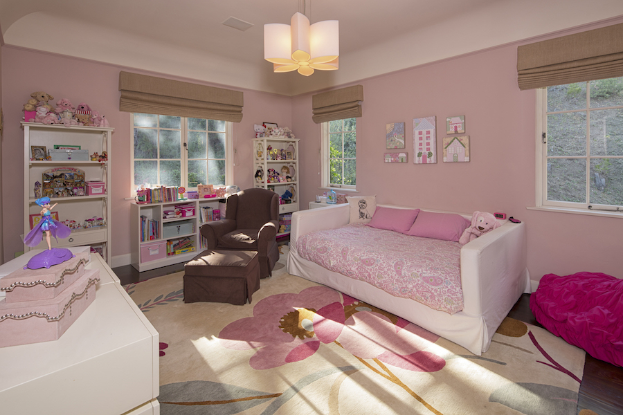 1251 Lago Vista Drive