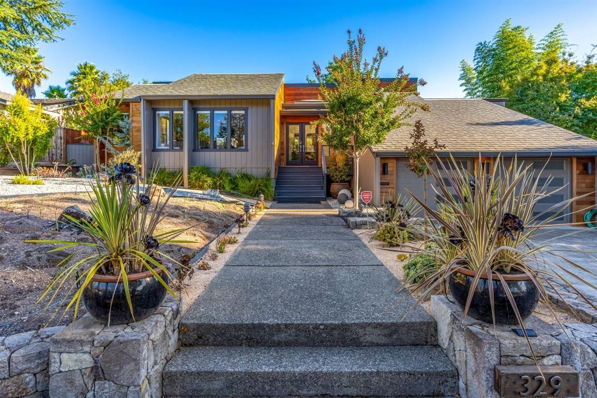 329 Saint Andrews Drive