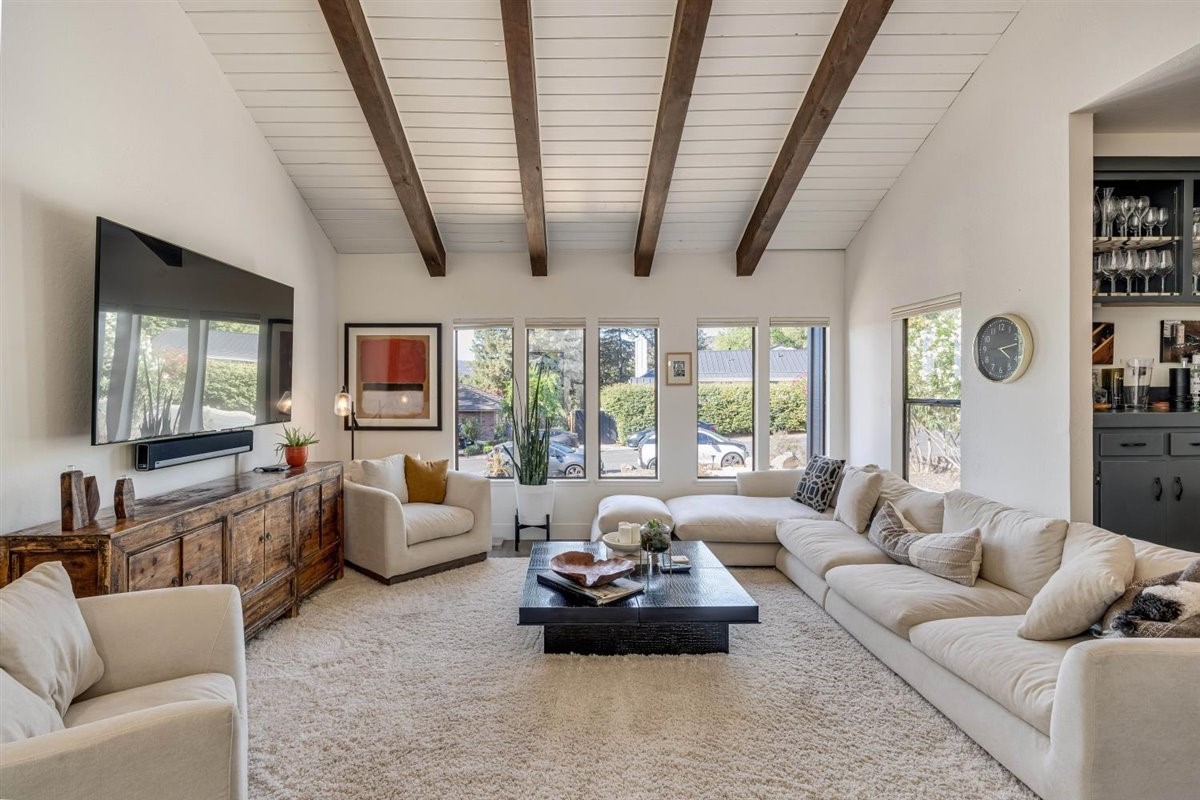 329 Saint Andrews Drive
