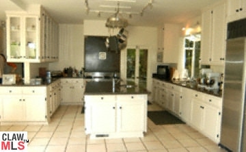 2406 Catalina