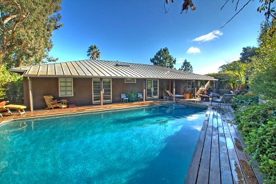 2284 Live Oak Dr
